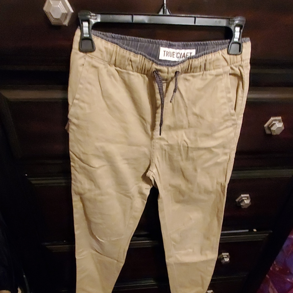 Joggers - Picture 2 of 4